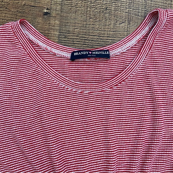 BRANDY MELVILLE Red + White Striped Stretchy Tee - Picture 4 of 7